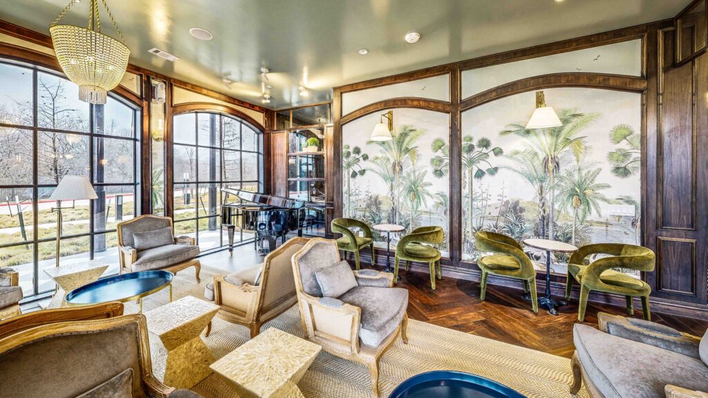 Indochine Clubroom